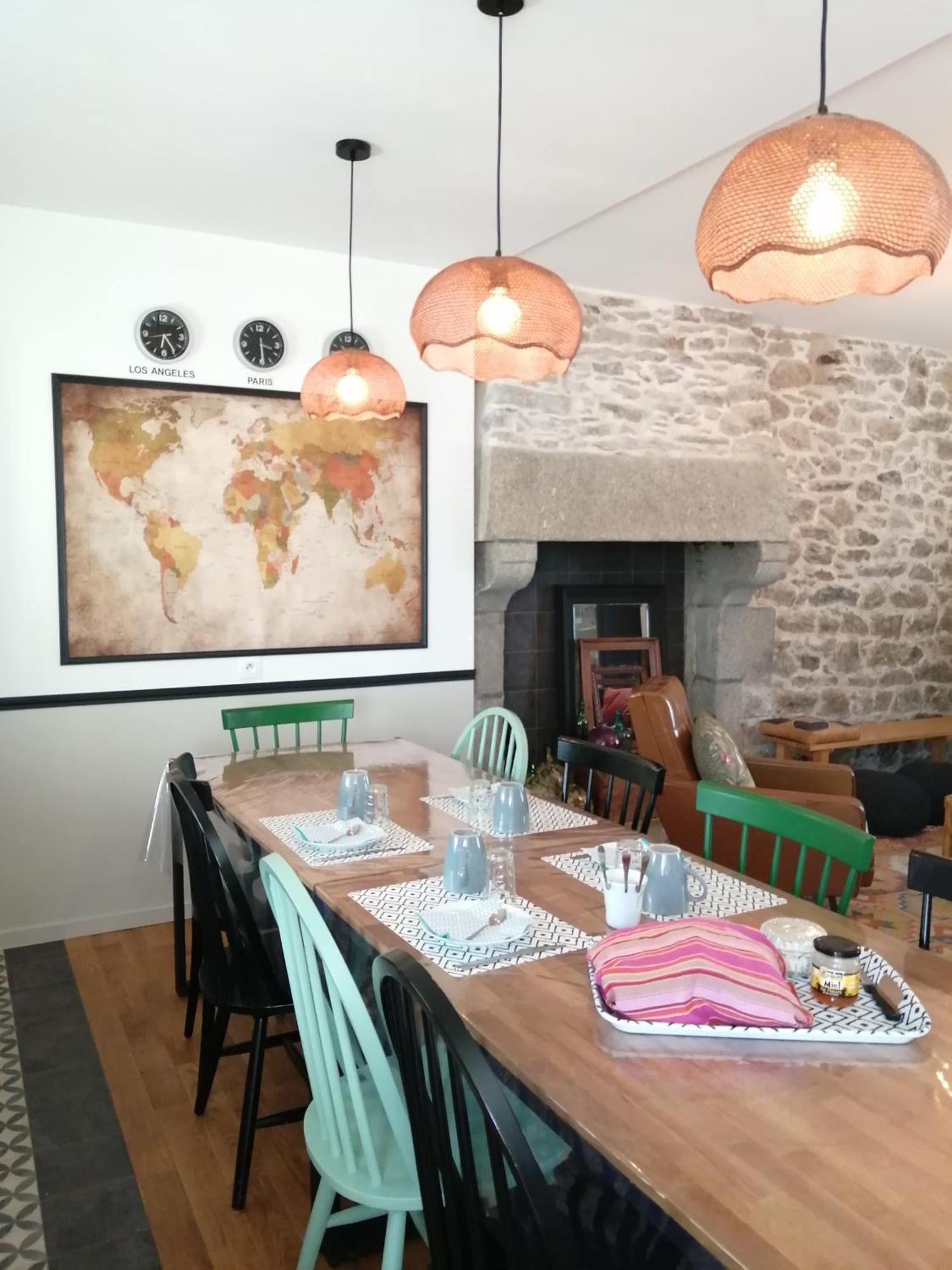 Bed and Breakfast Le Quai 18 à Lesneven Extérieur photo